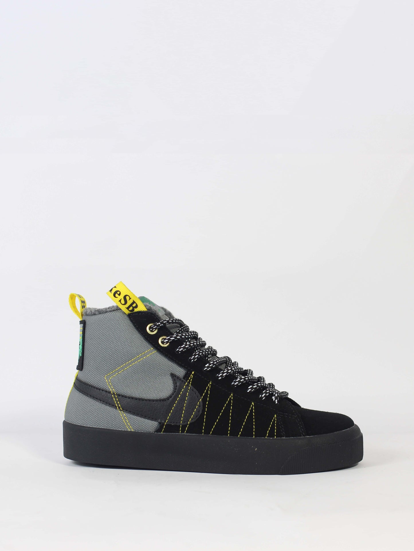 Nike SB Blazer Mid Acclimate Pack Oregon NK