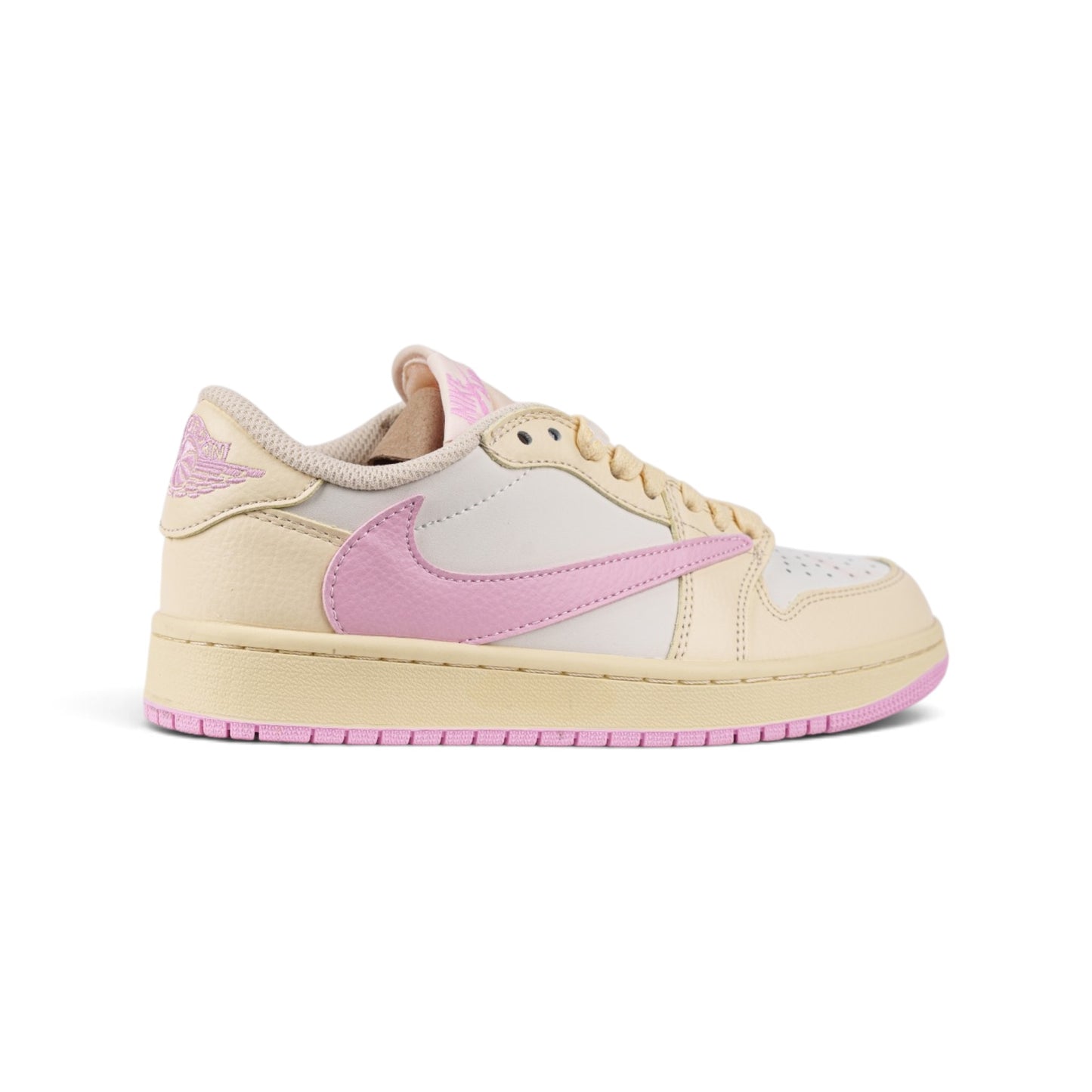 Nike Air Jordan 1 бежево-розовые кроссовки — вид сзади сбоку | GAMEOVERSHOP