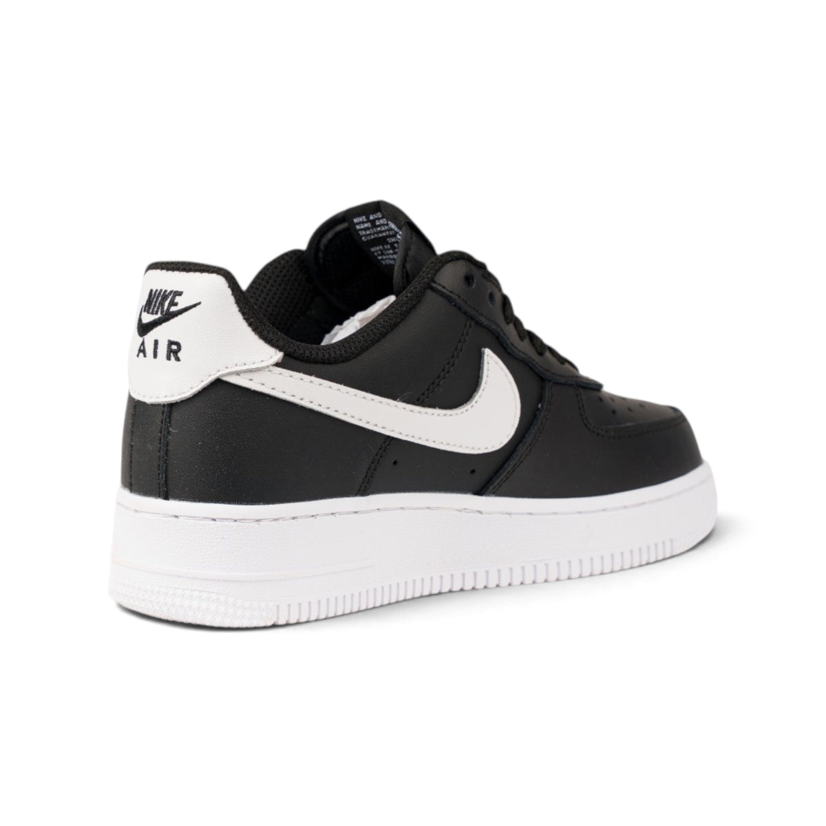 Nike Air Force 1 Low чёрно-белые кроссовки — вид сзади сбоку | GAMEOVERSHOP