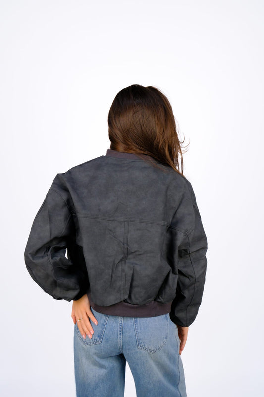 Бомбер экокожа с заклёпками — Тёмно-серый