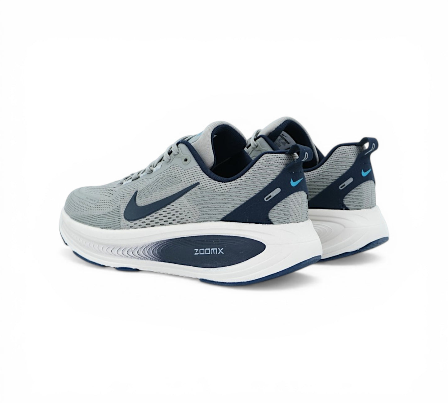 Кроссовки Nike ZoomX Invincible Run 3 серые с тёмно-синим, вид сбоку