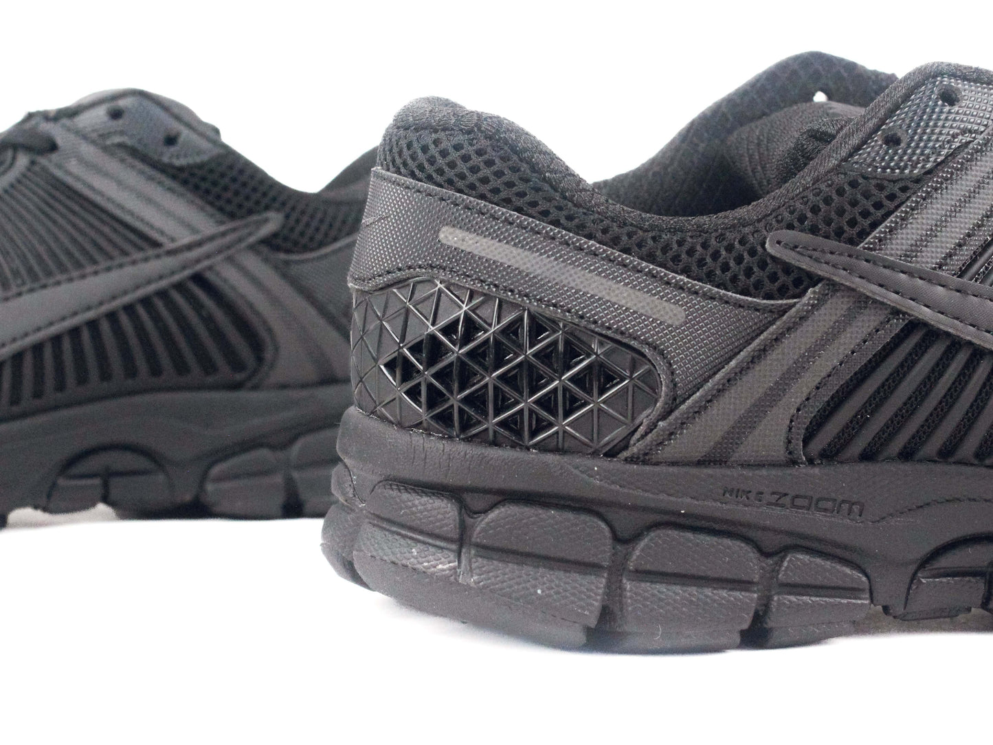 Nike Zoom Vomero 5 Total Black In