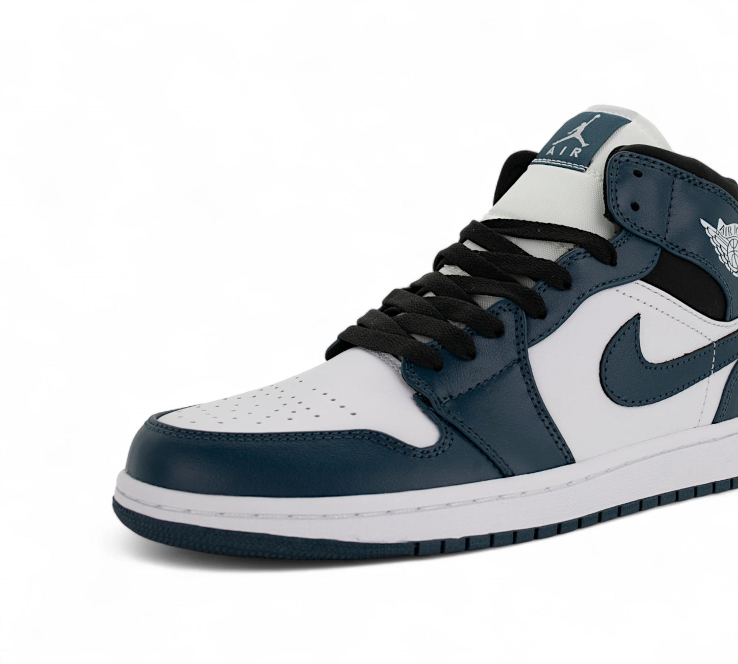 Air Jordan 1 Mid “Blue/White/Black – Night Flow” Z