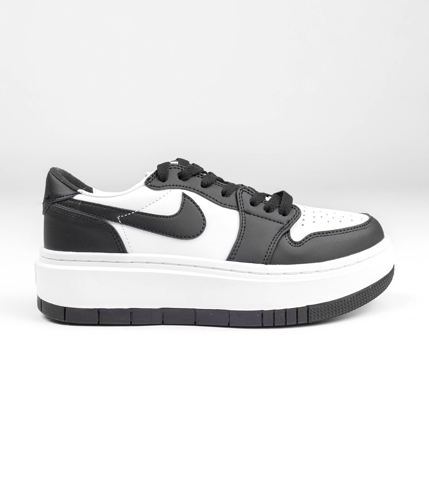 Кроссовки Air Jordan 1 Low Elevate Black White - Luxe