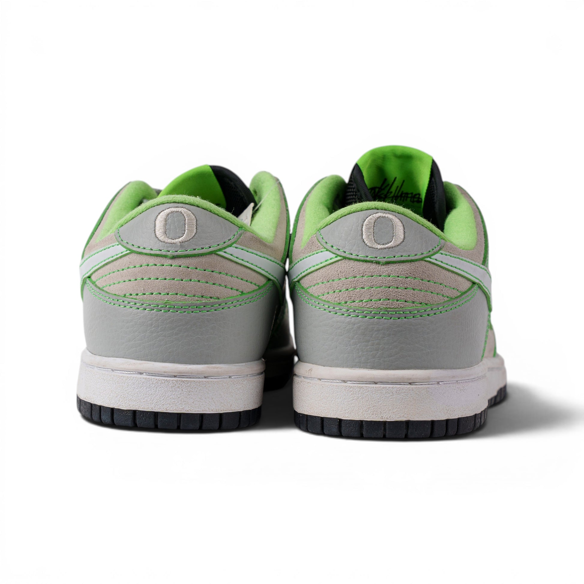 Nike Dunk Low серо-зелёные кроссовки — вид сзади | GAMEOVERSHOP
