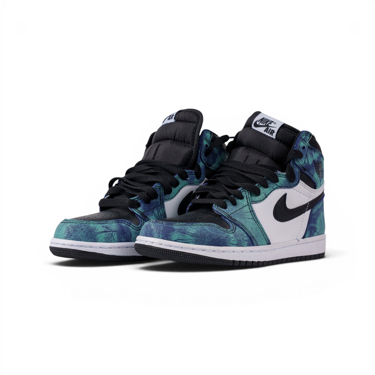 Nike Air Jordan 1 High тай-дай кроссовки — пара, вид спереди сбоку | GAMEOVERSHOP