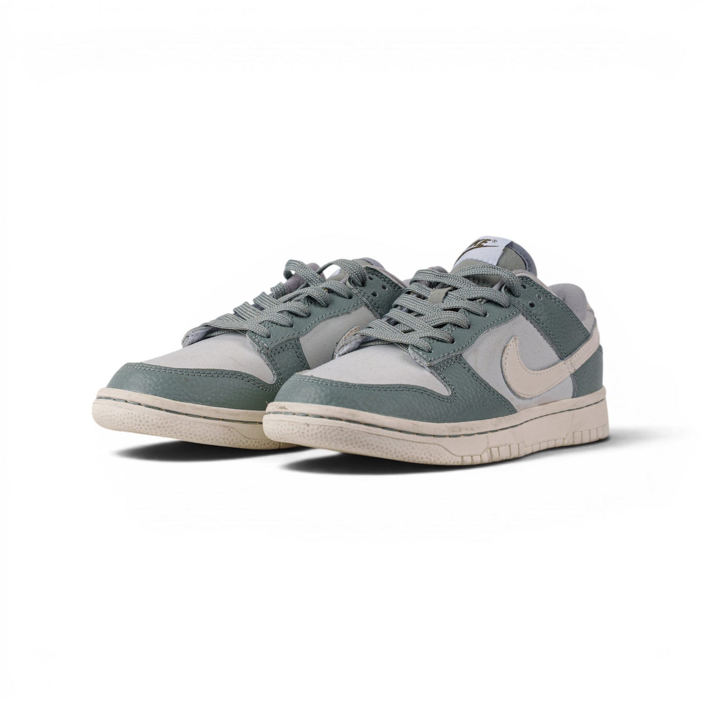 Nike Dunk, зелёный, кроссовки — пара, вид спереди | GAMEOVERSHOP