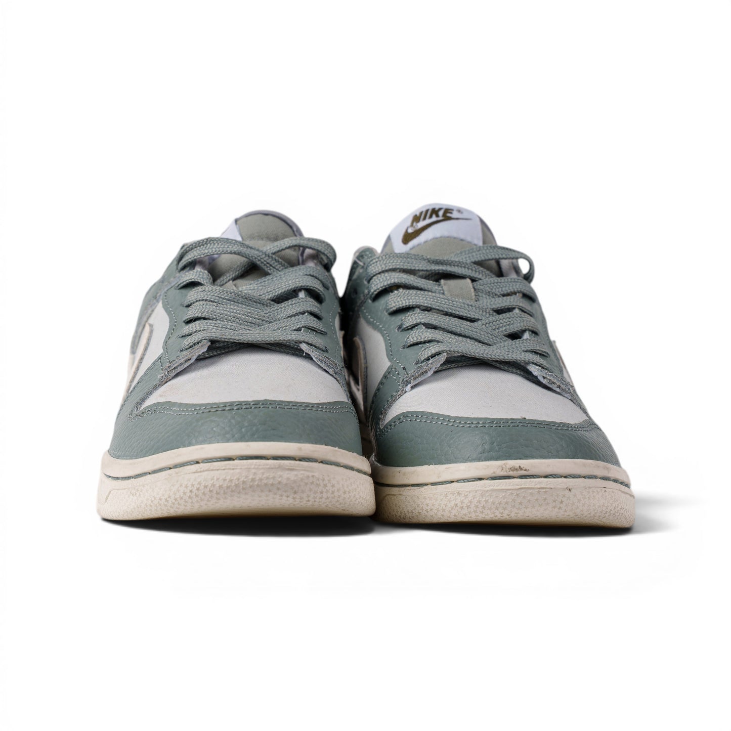 Nike Dunk, зелёный, кроссовки — вид спереди | GAMEOVERSHOP