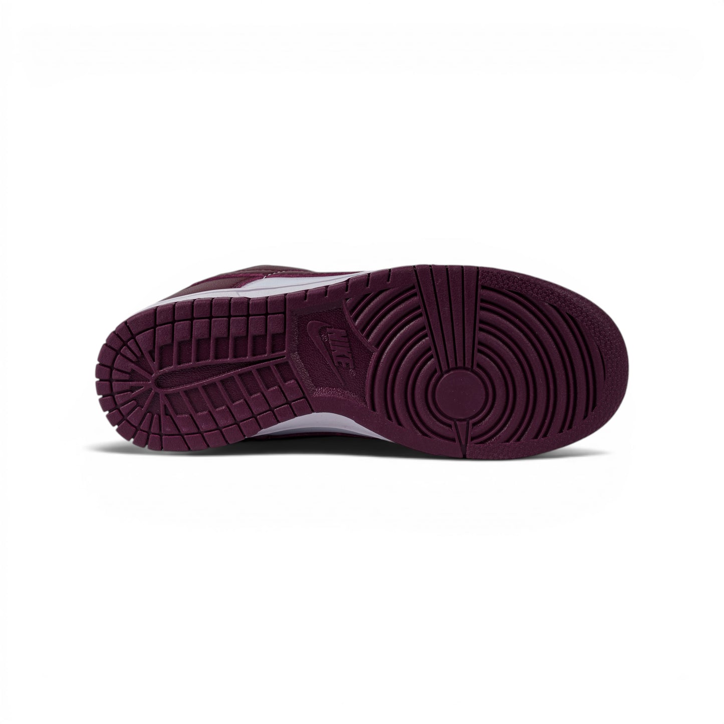 Nike Dunk Low бордово-белые кроссовки — подошва | GAMEOVERSHOP