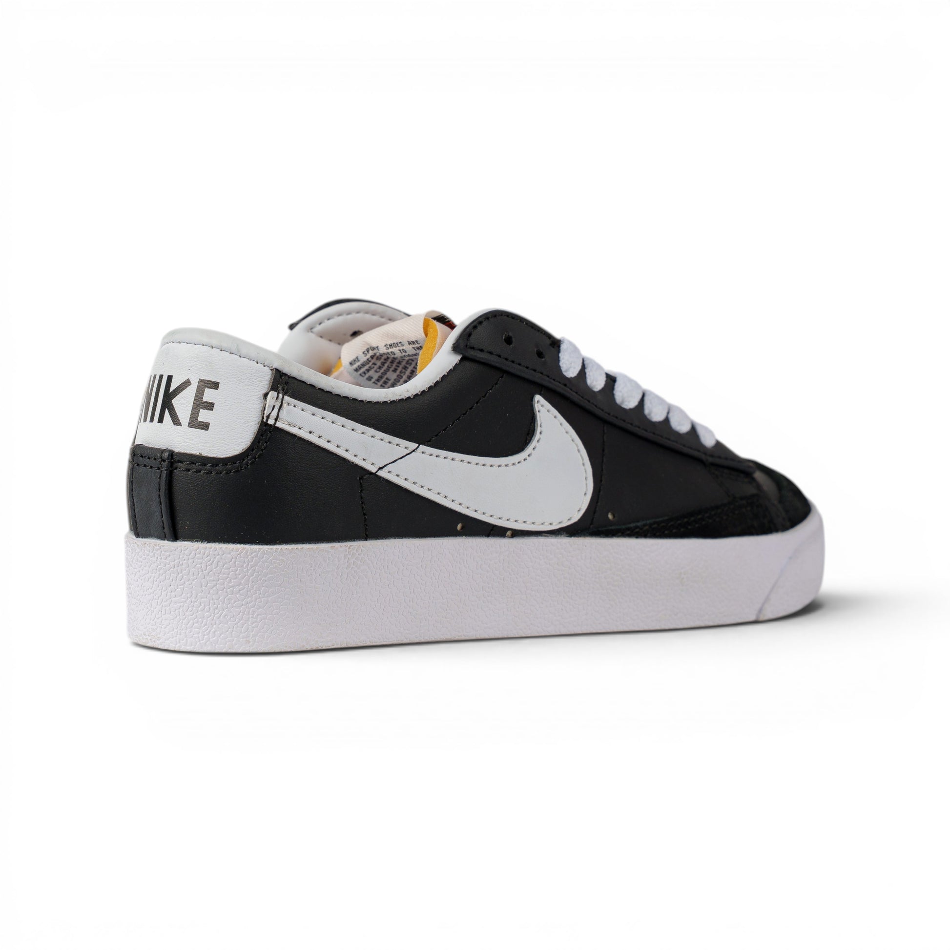 Nike Blazer Low чёрные кеды — вид сверху | GAMEOVERSHOP