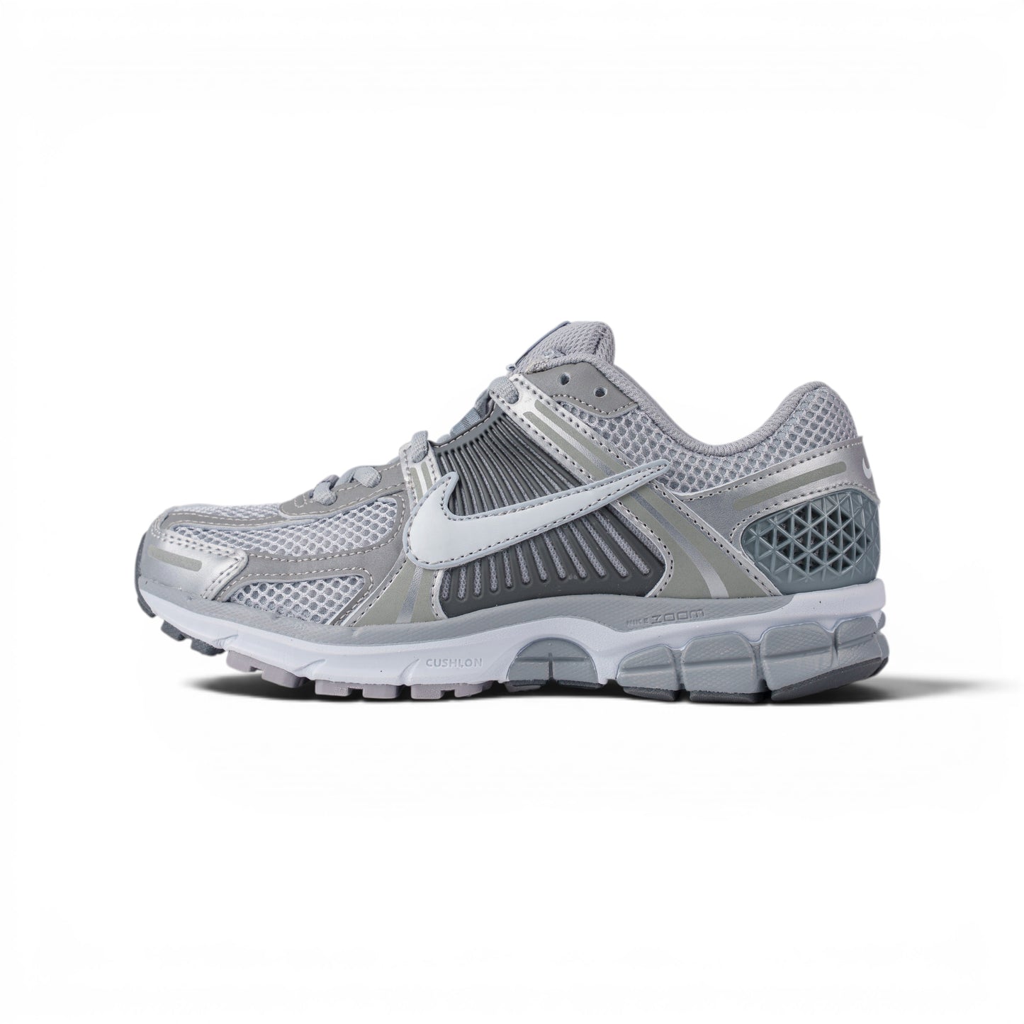 Nike Zoom Vomero 5 серые кроссовки — вид сбоку | GAMEOVERSHOP