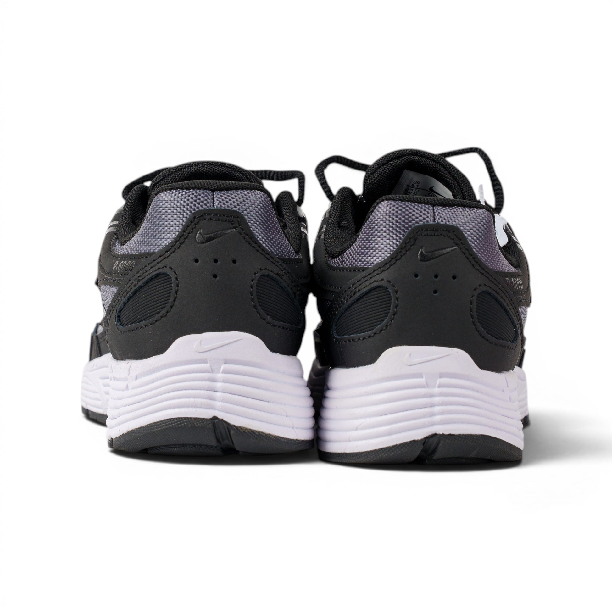 Nike P-6000 чёрно-серые кроссовки — вид сзади | GAMEOVERSHOP