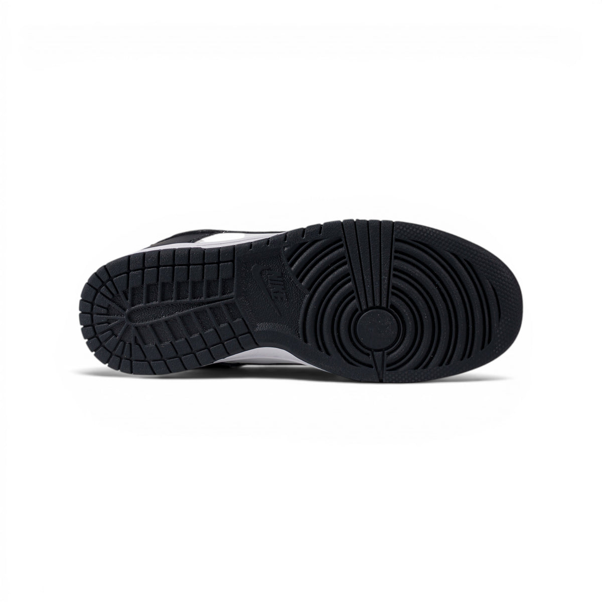 Nike Dunk, чёрно-белый, кроссовки — подошва | GAMEOVERSHOP