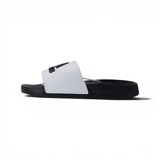 Adidas Adilette чёрные сланцы — вид сбоку | GAMEOVERSHOP