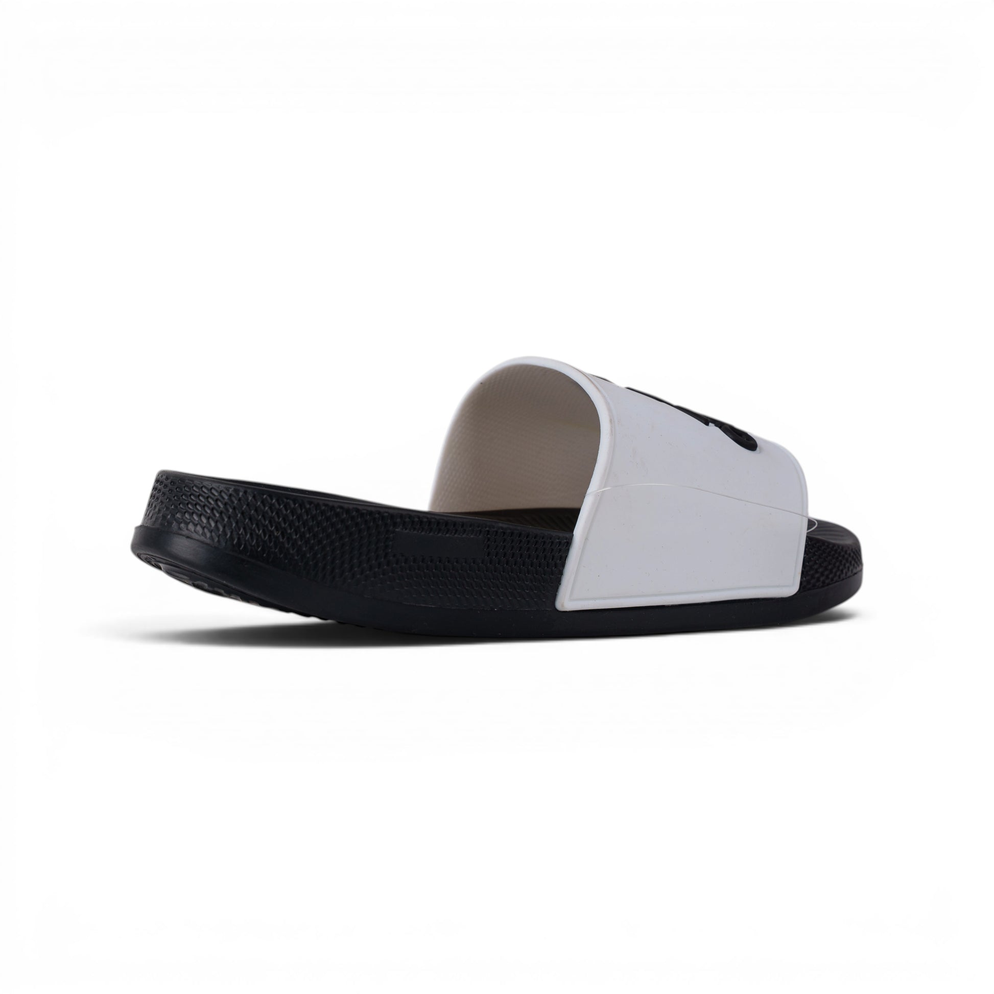 Adidas Adilette чёрные сланцы — вид сбоку с другой стороны | GAMEOVERSHOP