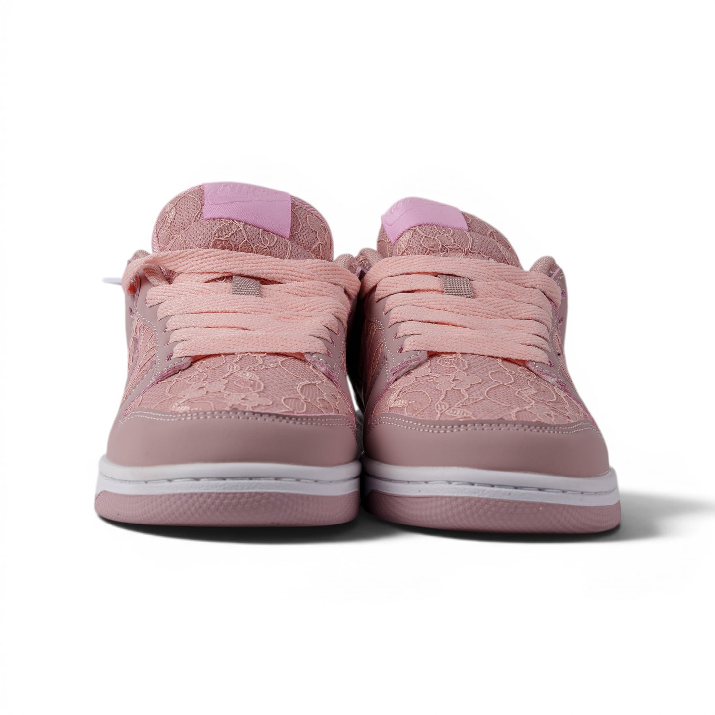 Nike Dunk, розовый, кроссовки — вид спереди | GAMEOVERSHOP