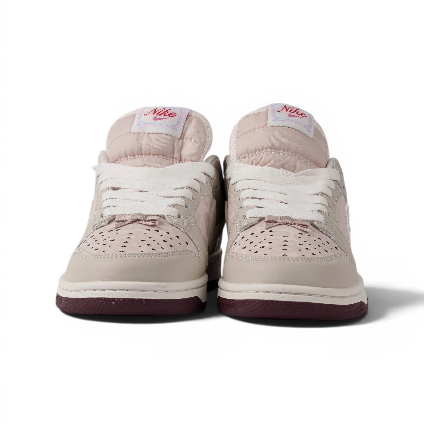 Nike Dunk, бежевый, кроссовки — вид спереди | GAMEOVERSHOP