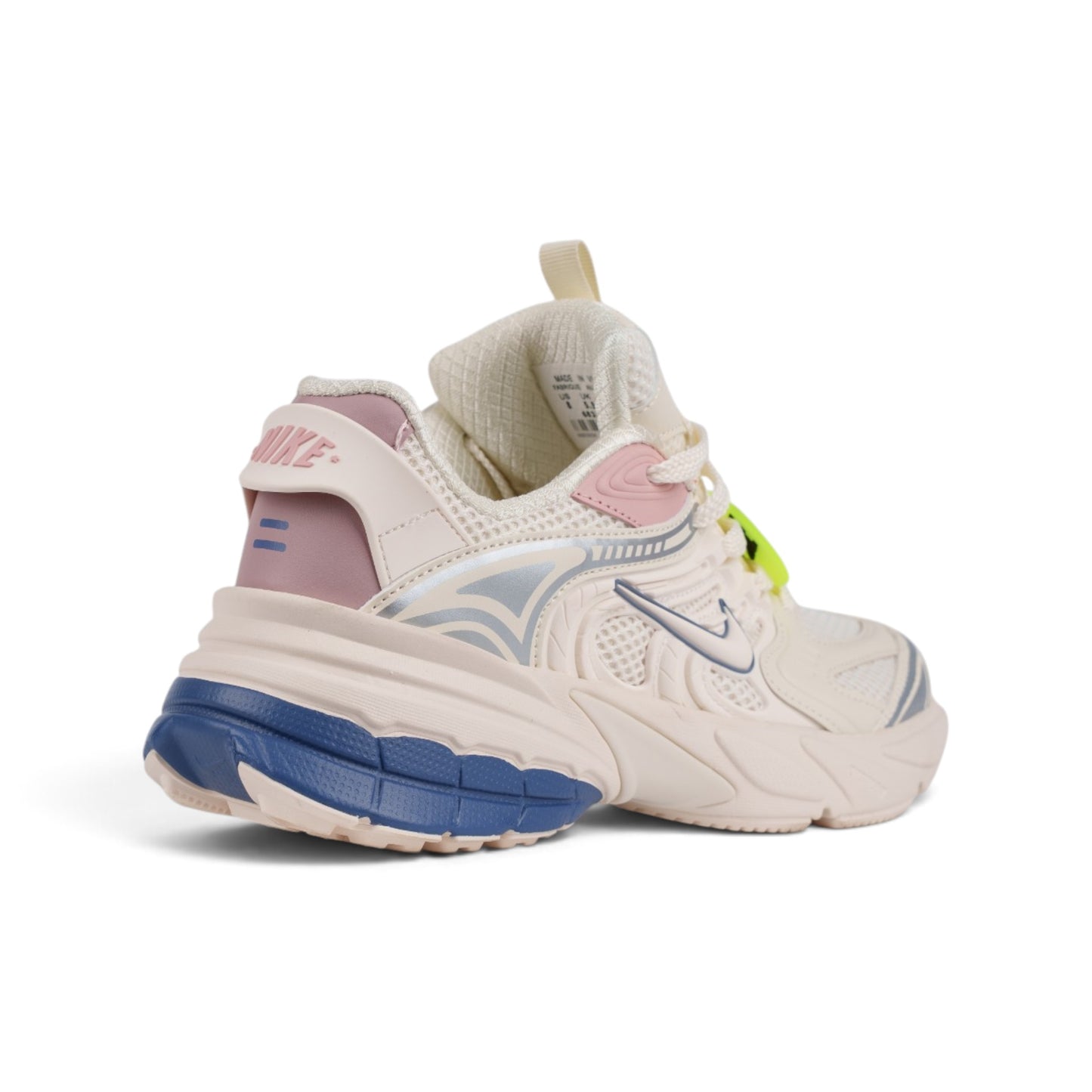 Nike V2K Run кремово-белые кроссовки с розовым и синим — вид сзади крупным планом | GAMEOVERSHOP