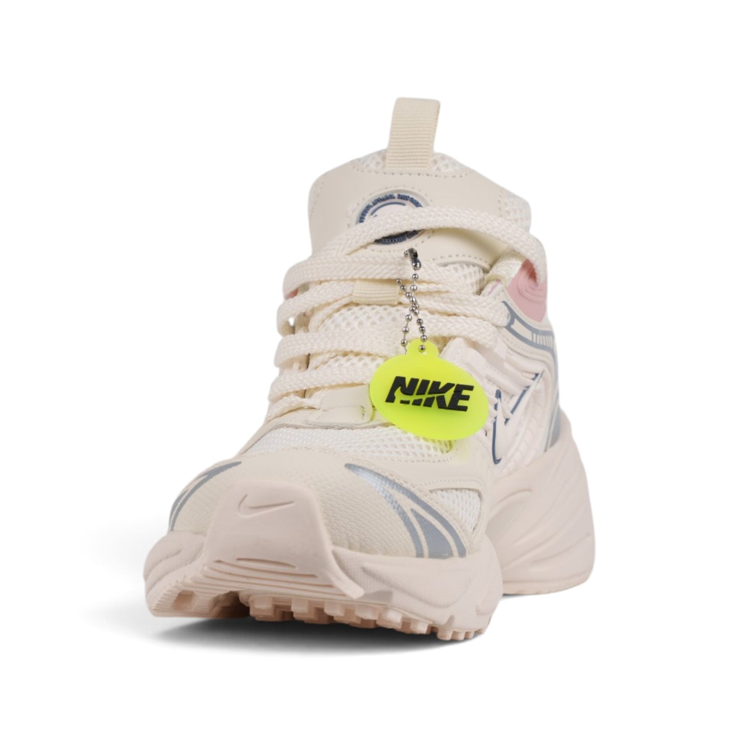 Nike V2K Run кремово-белые кроссовки с розовым и синим — вид спереди крупным планом | GAMEOVERSHOP