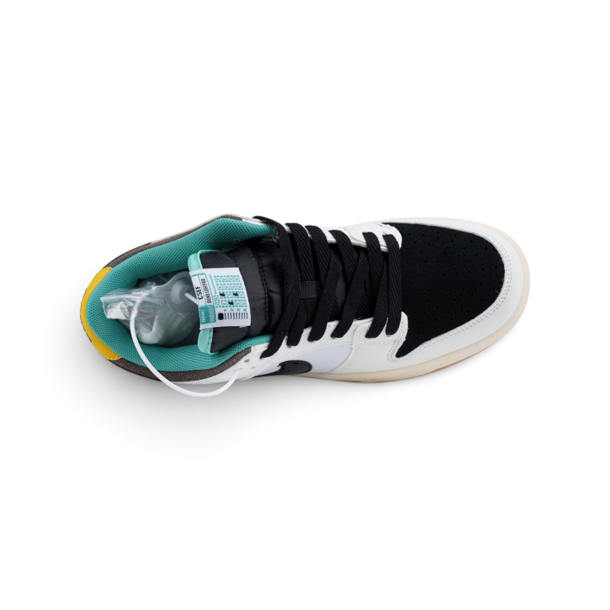 Nike SB Dunk Low бело-чёрные кроссовки — вид сверху | GAMEOVERSHOP