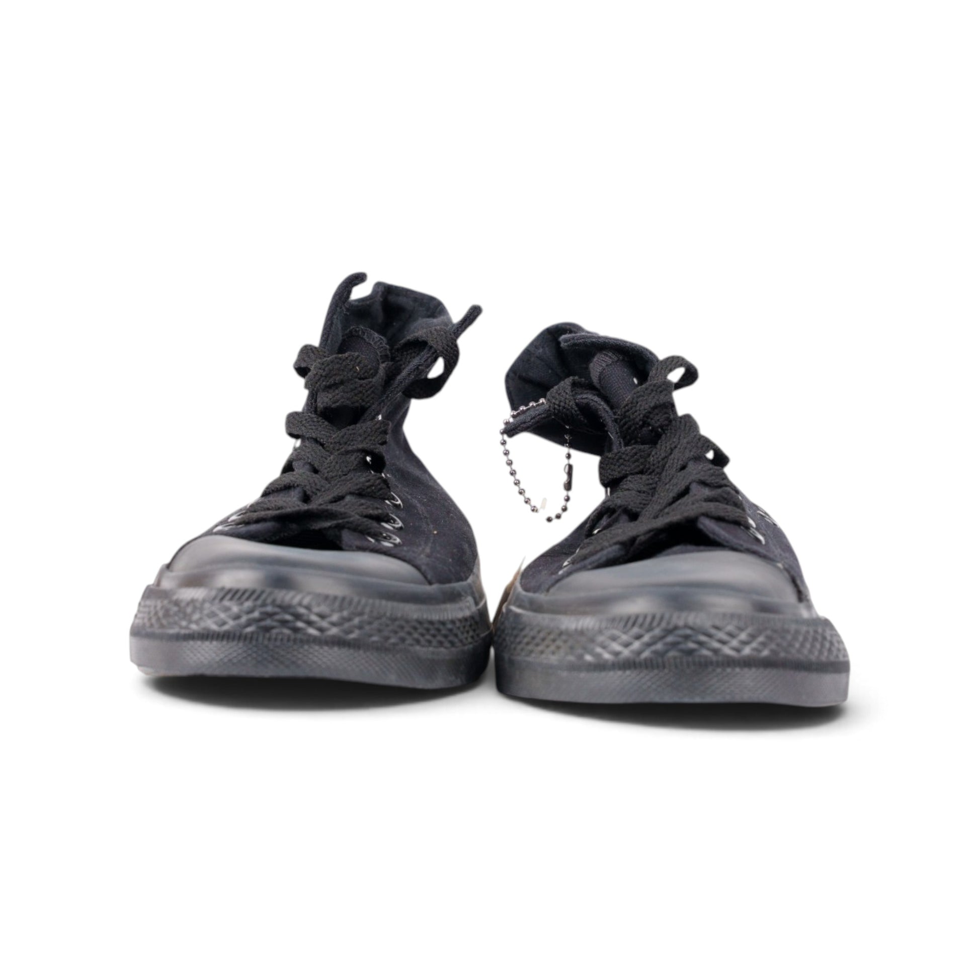 Converse Chuck Taylor All Star чёрные кеды — пара, вид спереди | GAMEOVERSHOP