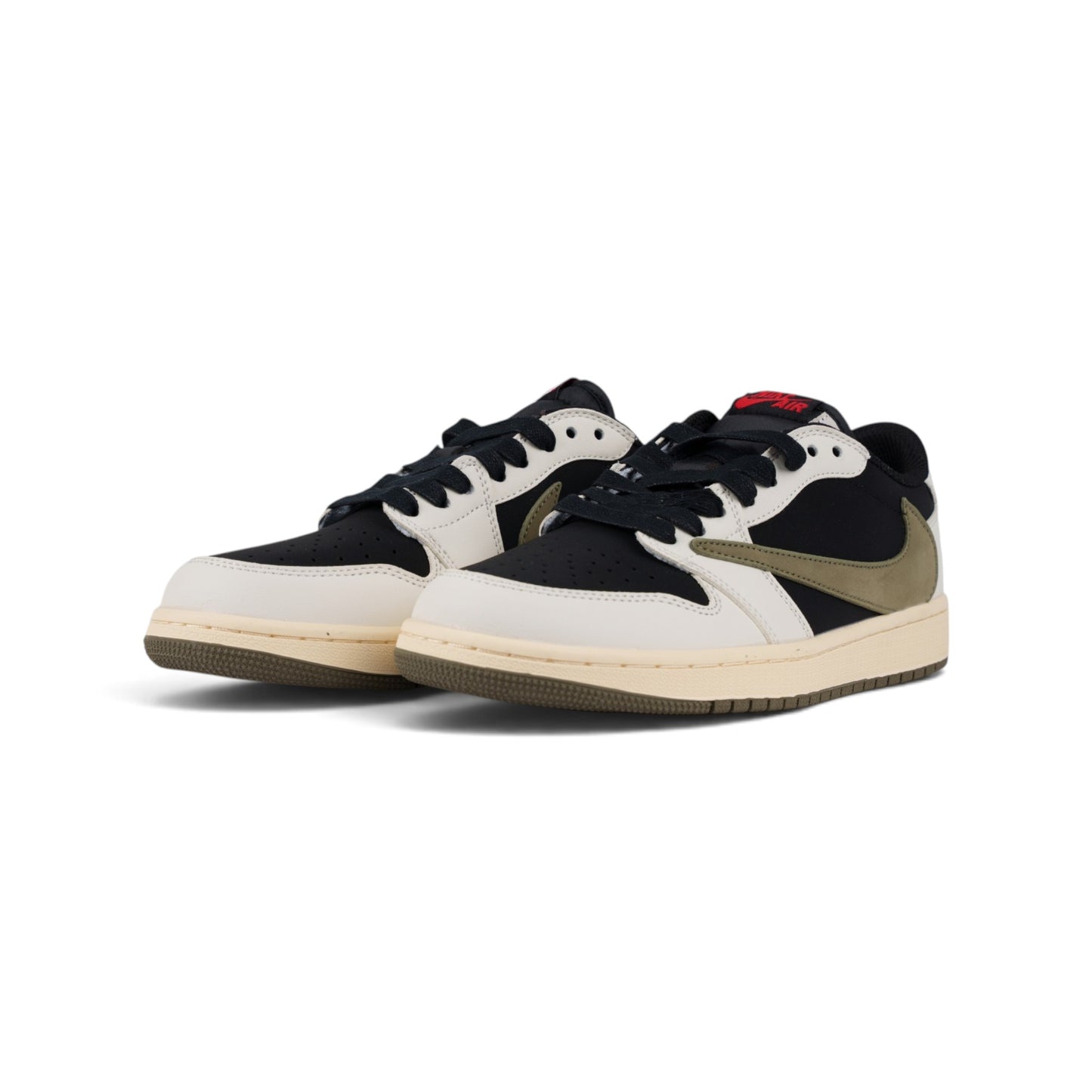 Nike Air Jordan 1 чёрно-оливковые кроссовки — пара, вид спереди сбоку | GAMEOVERSHOP
