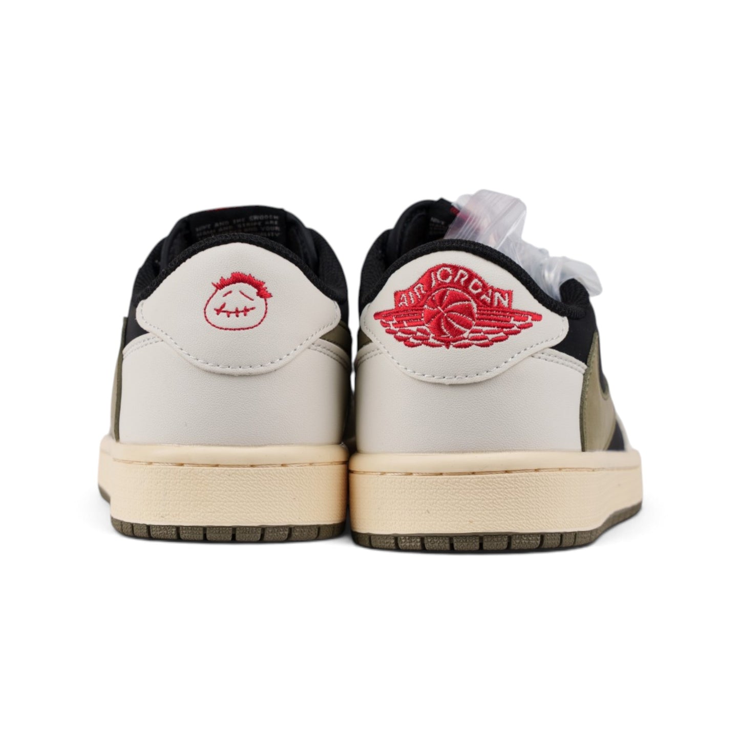 Nike Air Jordan 1 чёрно-оливковые кроссовки — пара, вид сзади прямо | GAMEOVERSHOP