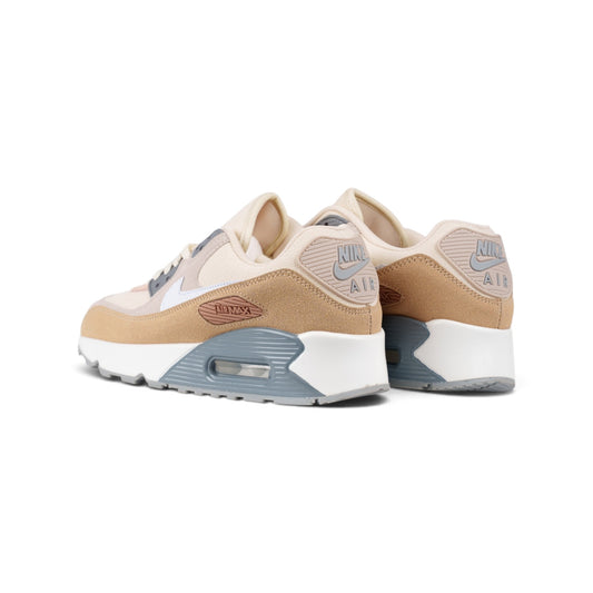 Nike Air Max 90 бежевые кроссовки — пара, вид сзади | GAMEOVERSHOP