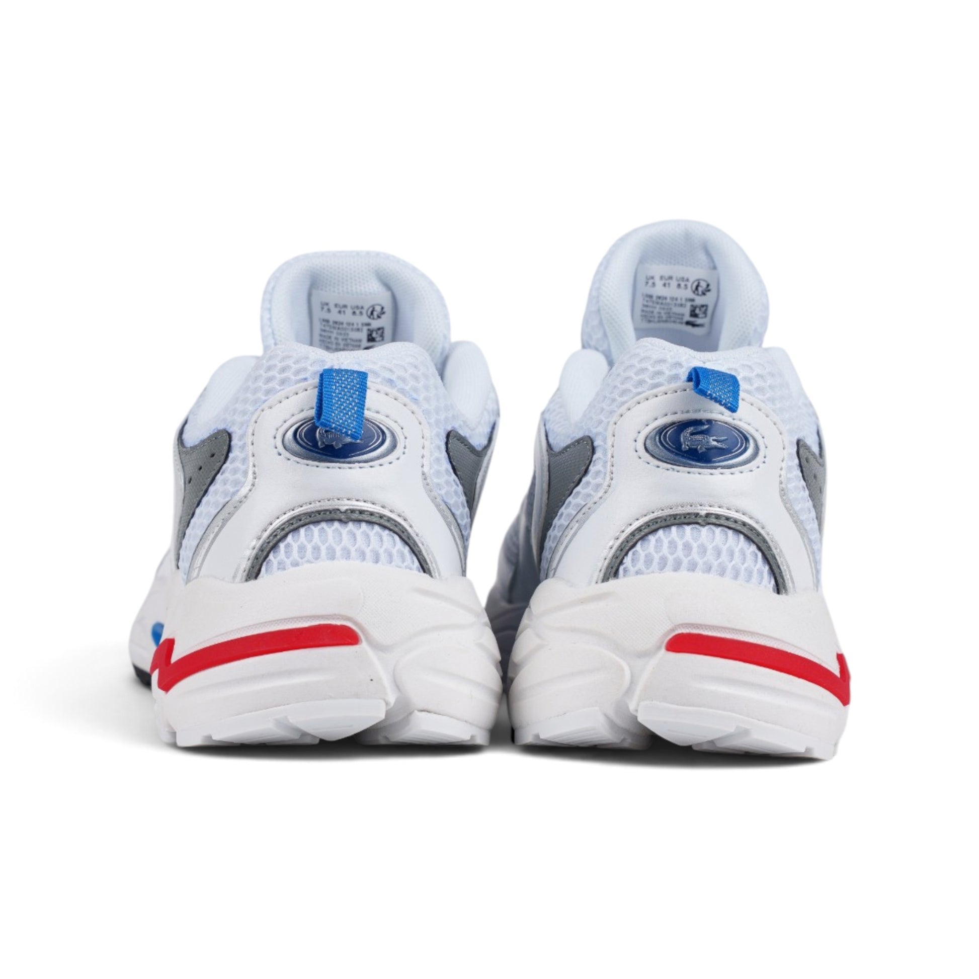 Lacoste L003 Neo белые кроссовки — вид сзади, логотип | GAMEOVERSHOP