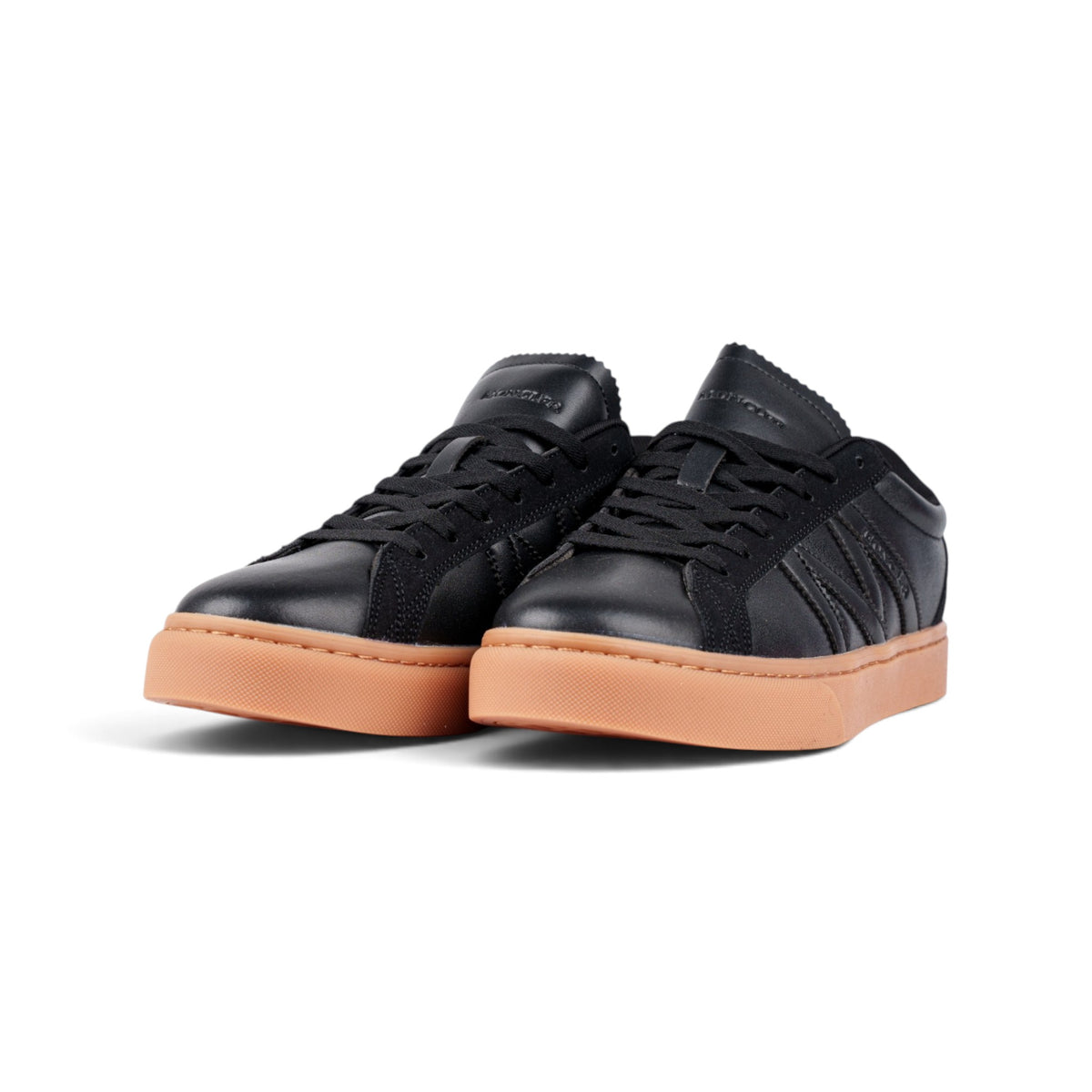 Moncler чёрные кроссовки — пара, вид спереди | GAMEOVERSHOP