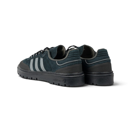 Adidas Samba чёрные кроссовки — пара, вид сзади сбоку | GAMEOVERSHOP