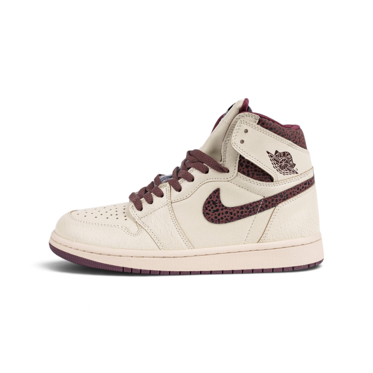 Nike Air Jordan 1 High OG A Ma Maniere кремовые кроссовки с бордовым — вид сбоку | GAMEOVERSHOP