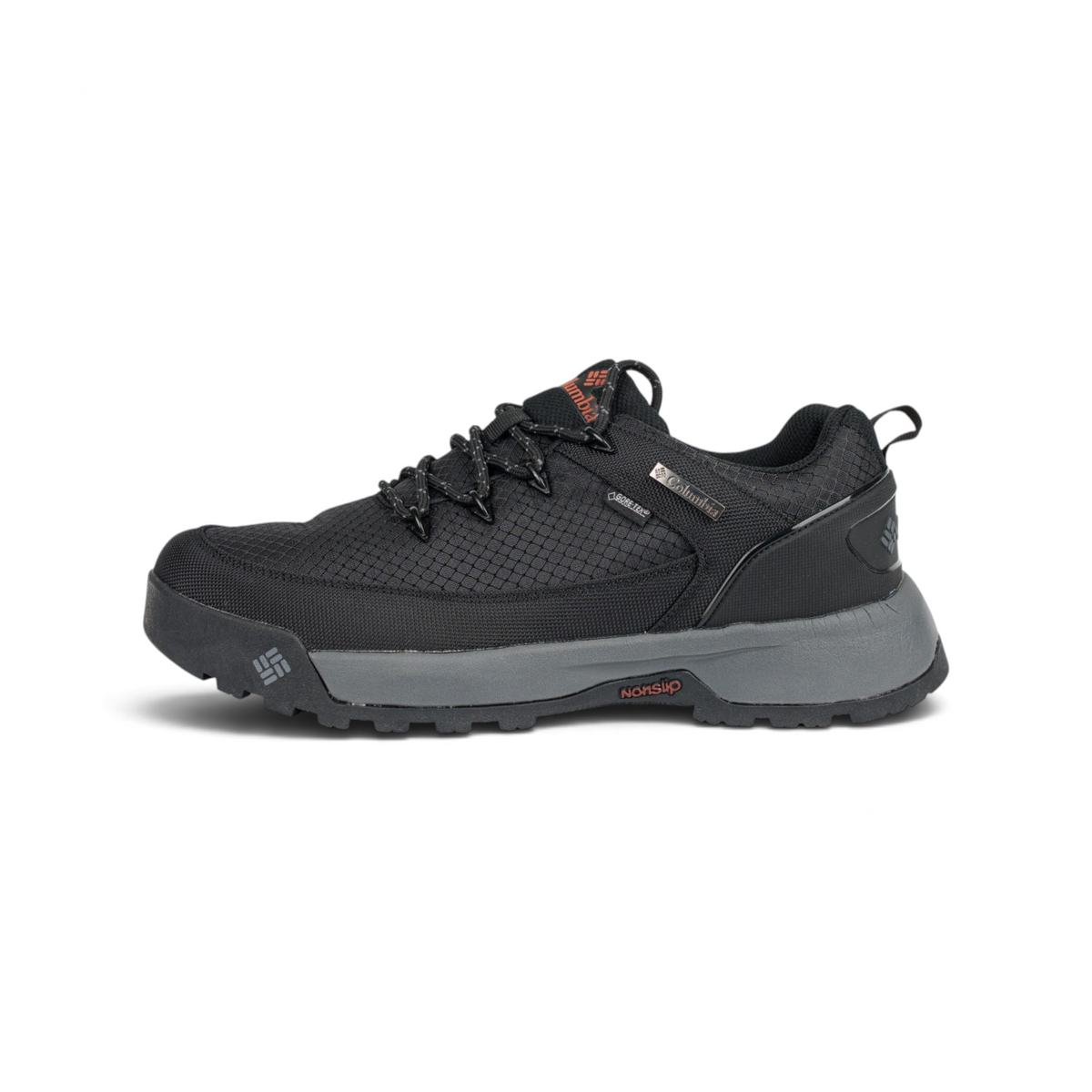 Columbia Gore-Tex чёрные кроссовки — вид сбоку | GAMEOVERSHOP