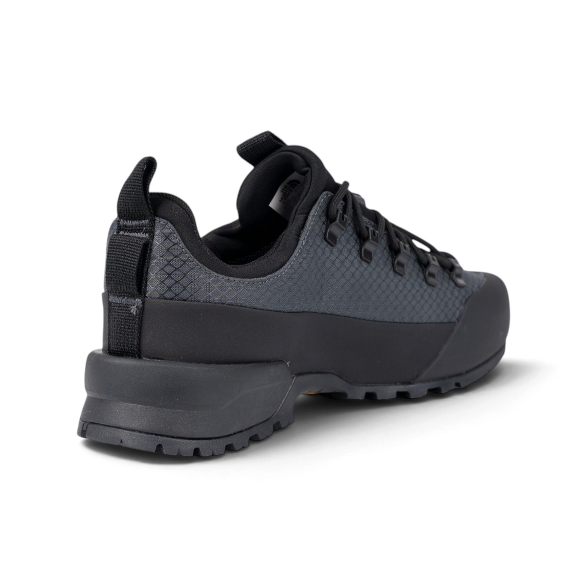 The North Face Glenclyffe Low серые кроссовки — вид сзади-сбоку | GAMEOVERSHOP