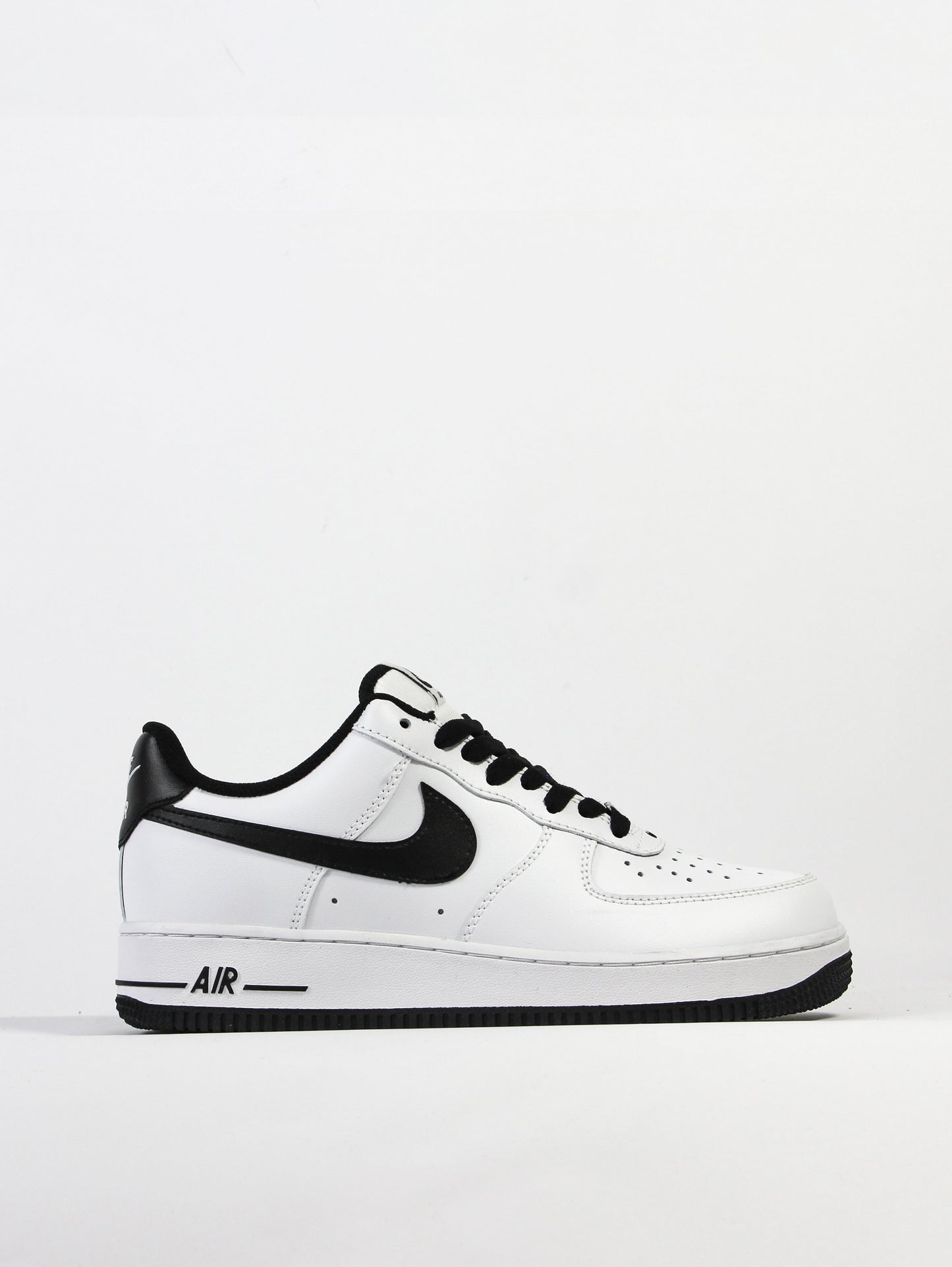 Кроссовки Air Force White Black Laces - Premium