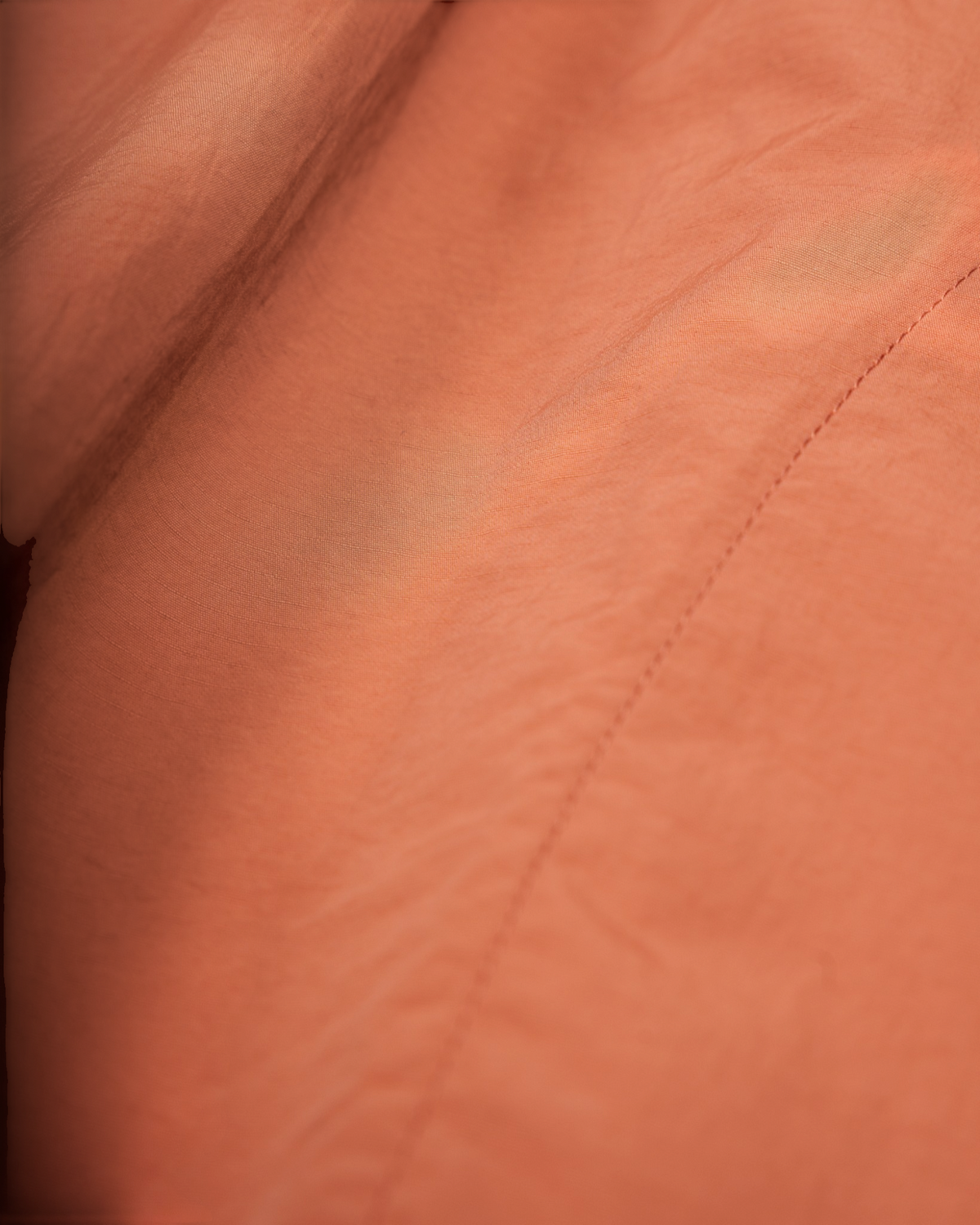 Polo T-Shirt GO Brown терракотовое поло с кремовым воротником — фактура ткани крупным планом | GAMEOVERSHOP