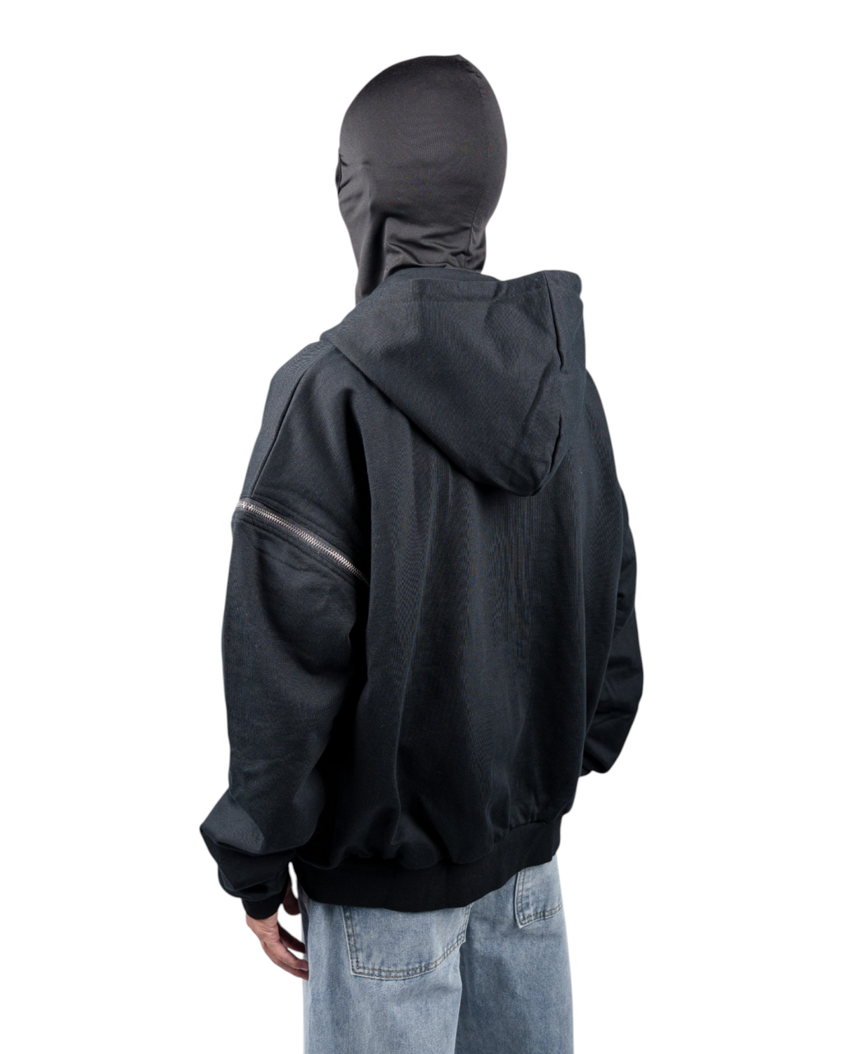 400107-clothing-20261002-04
