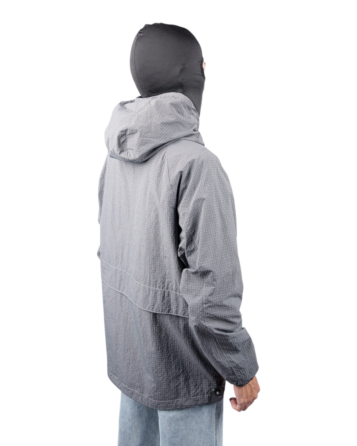 Ветровка Nike 7813 серая — сзади в три четверти | GAMEOVERSHOP