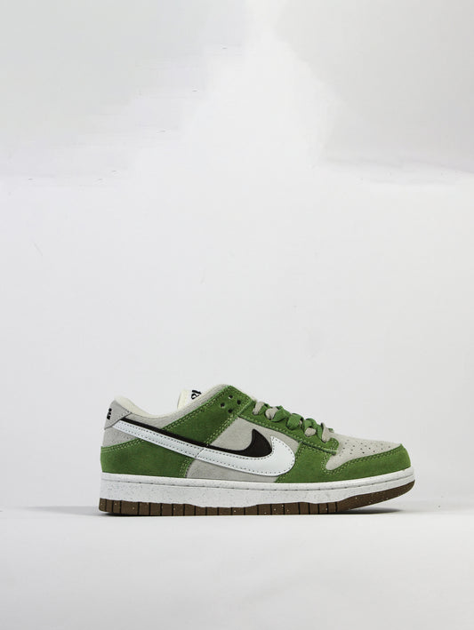 Кроссовки SB Dunk Odyssey Low 85 Grey Green Brown - Premium