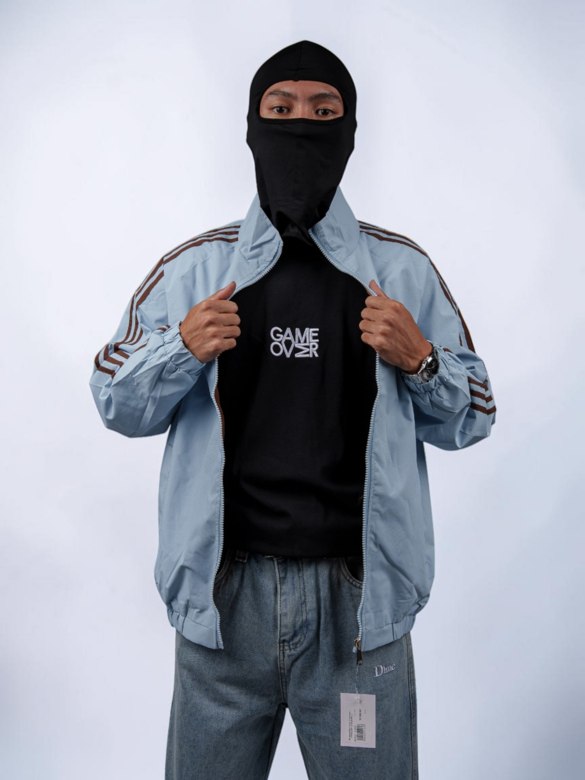 600040-batch_clothing_2026-09-22_identity-08