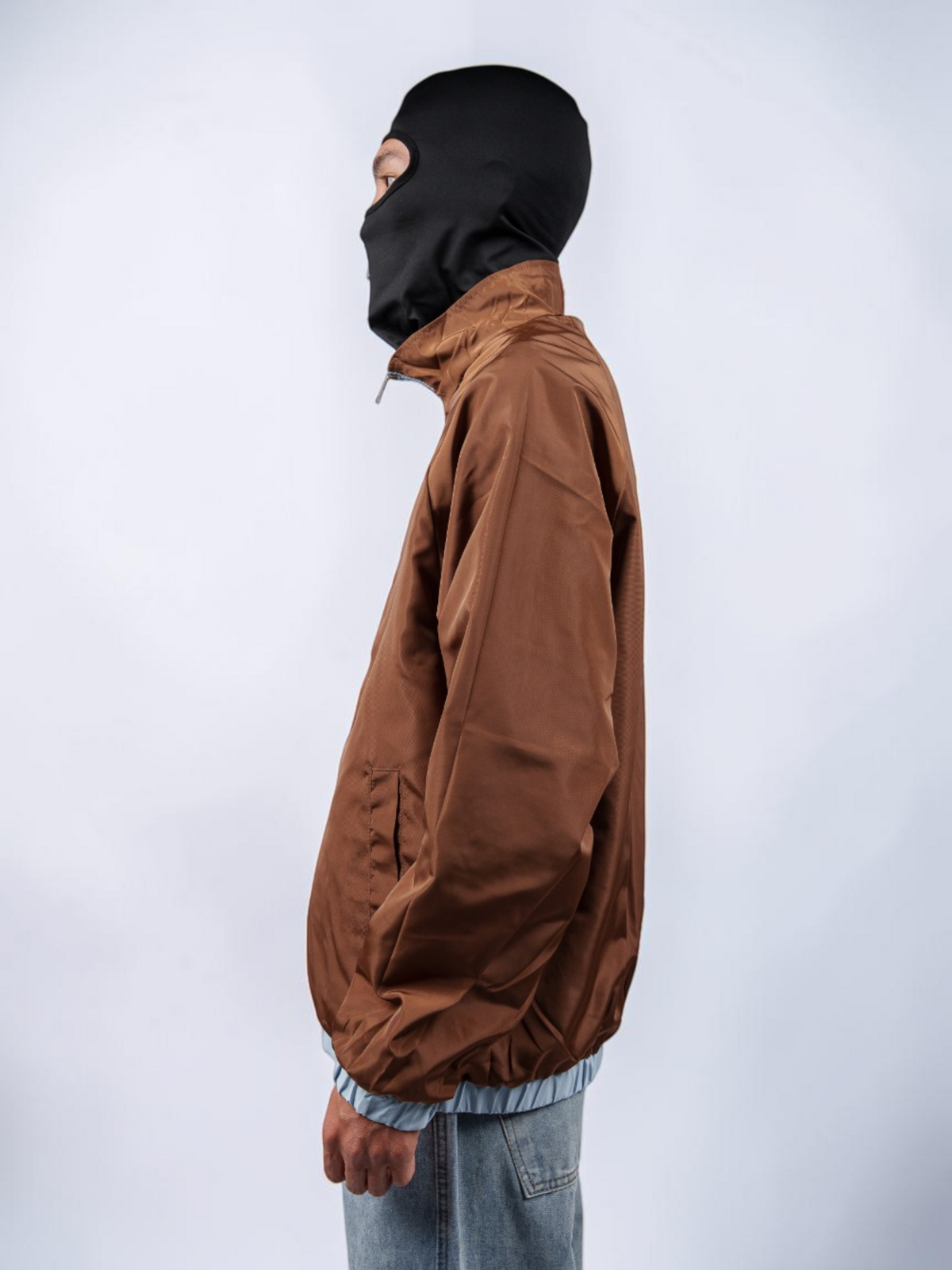 600040-batch_clothing_2026-09-22_identity-12
