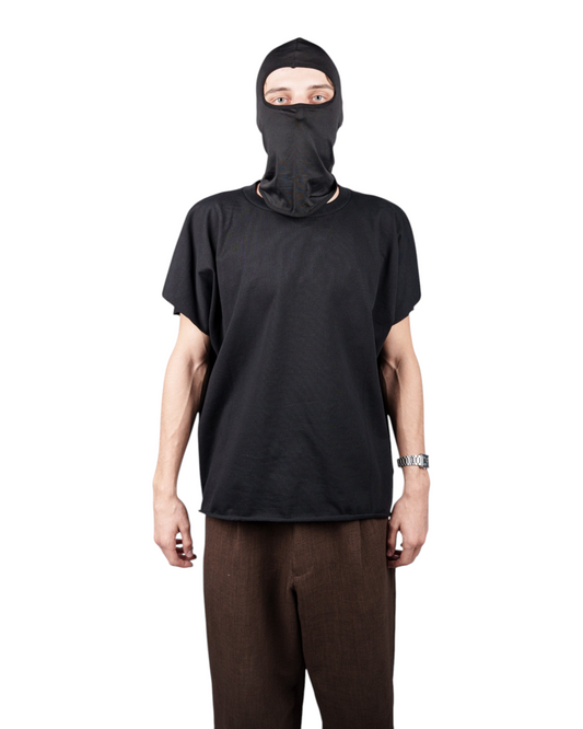600070-clothing2-20261002-01