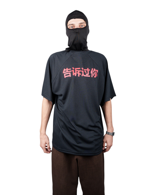 600074-clothing2-20261002-01