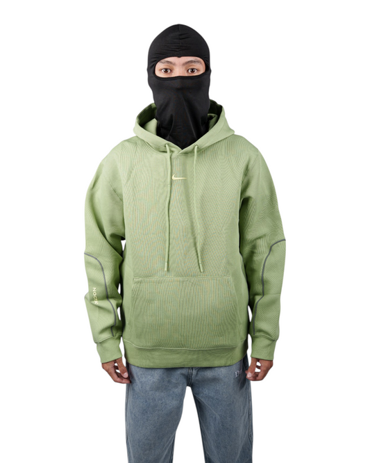 600099-clothing2-20261002-01