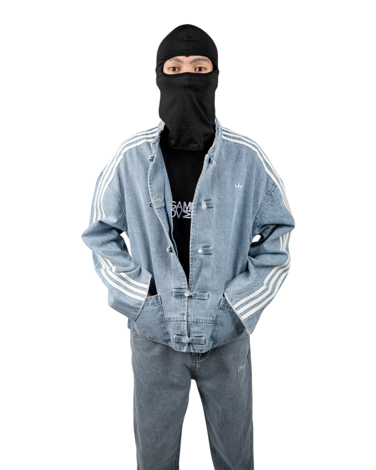 600152-clothing-20261002-07