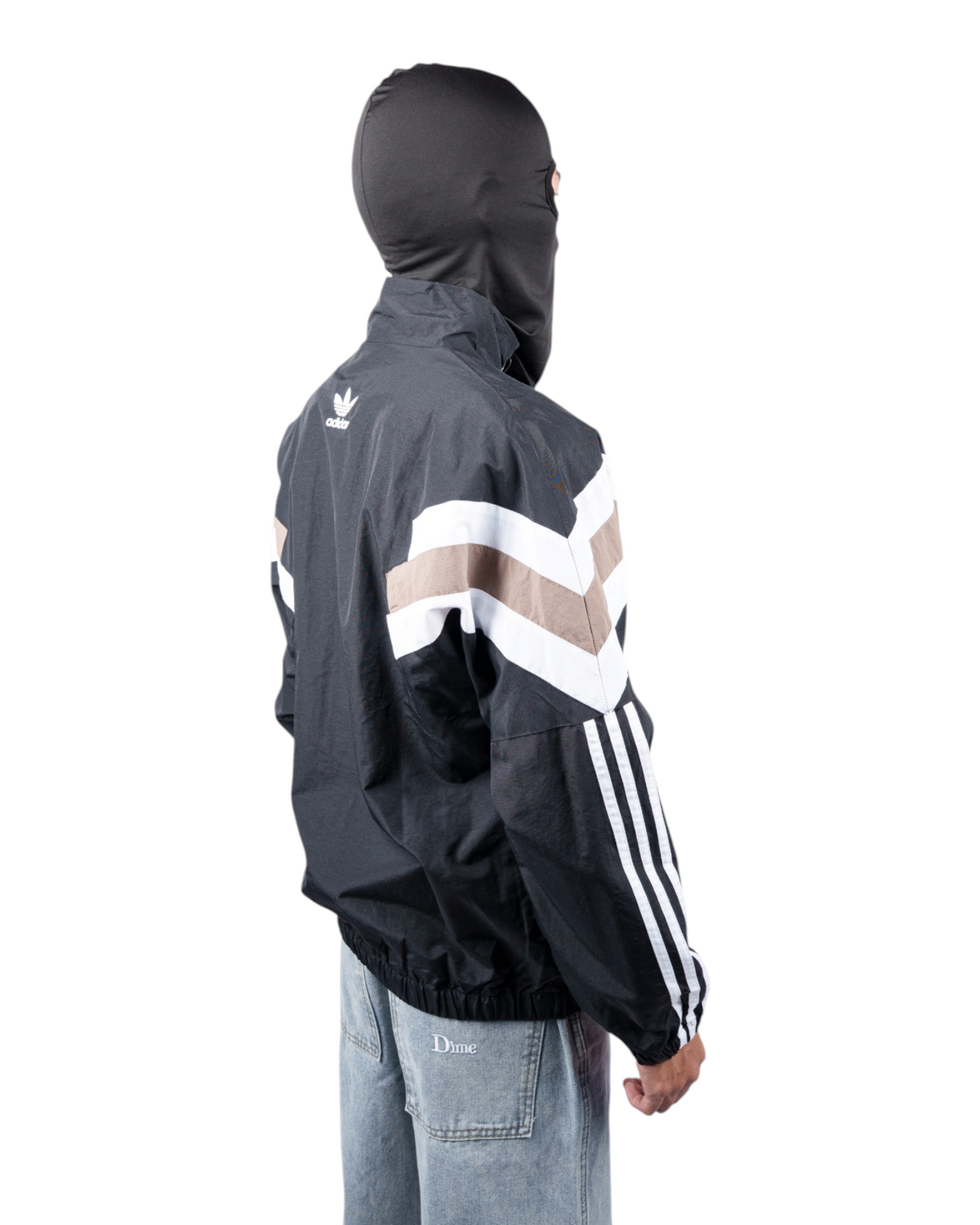 600163-clothing-20261002-06