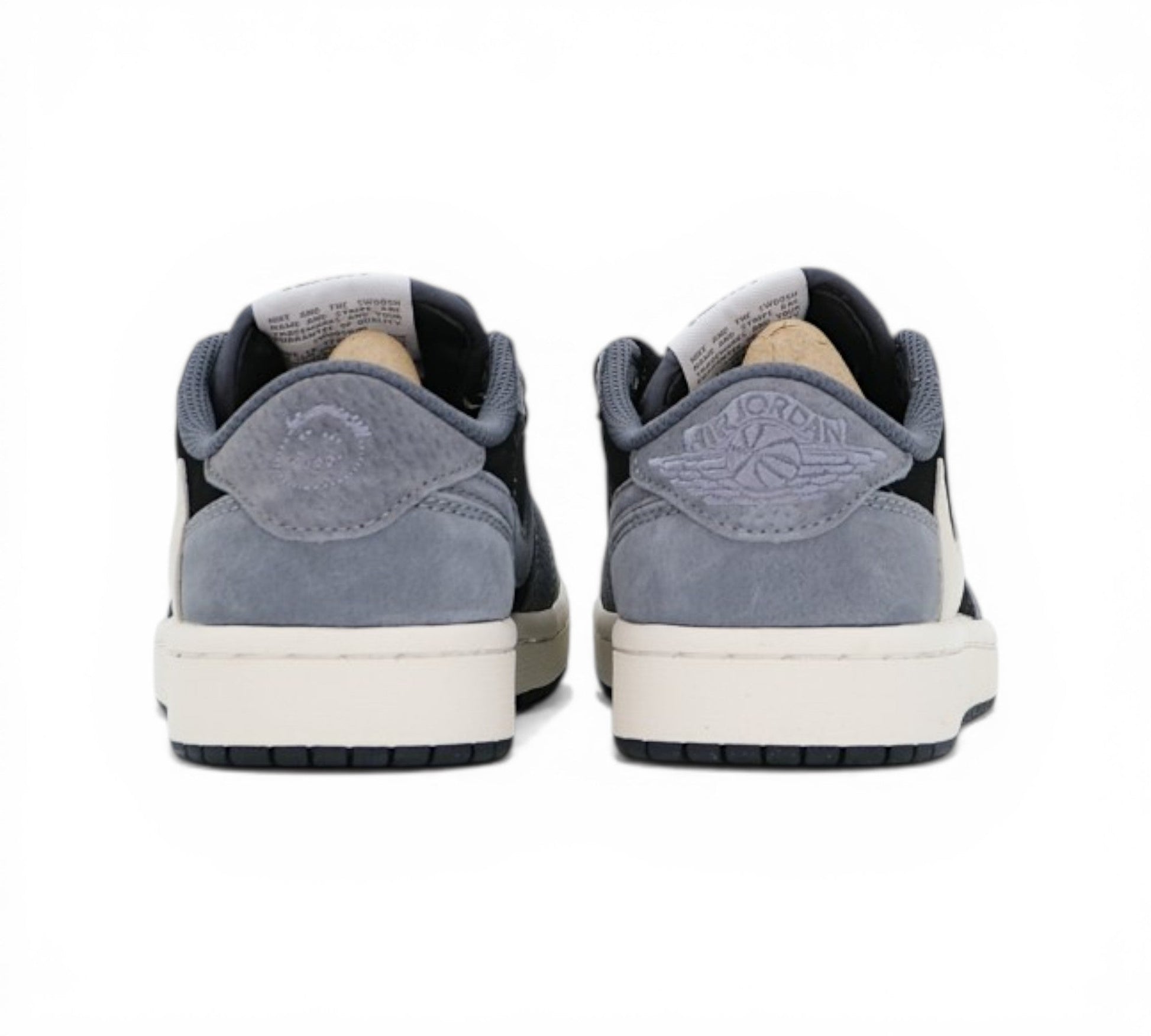 Кроссовки Nike Air Jordan 1 Low Travis Scott, черно-серые с бежевыми деталями, вид сбоку