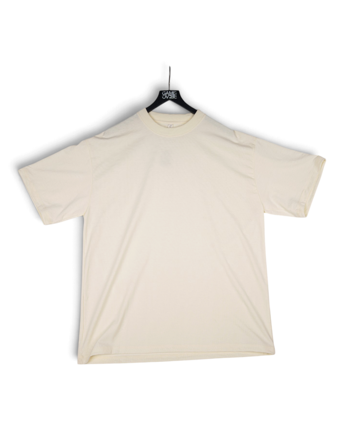 CNFTB-yellow-studio-20261002-01