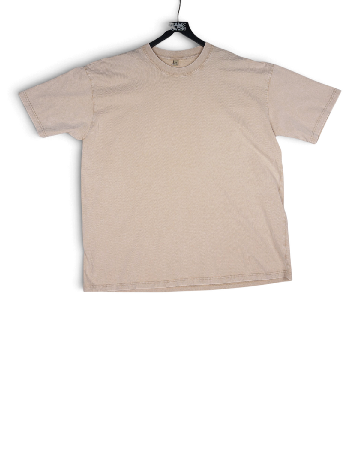 CNFTW-beige-studio-20261002-01