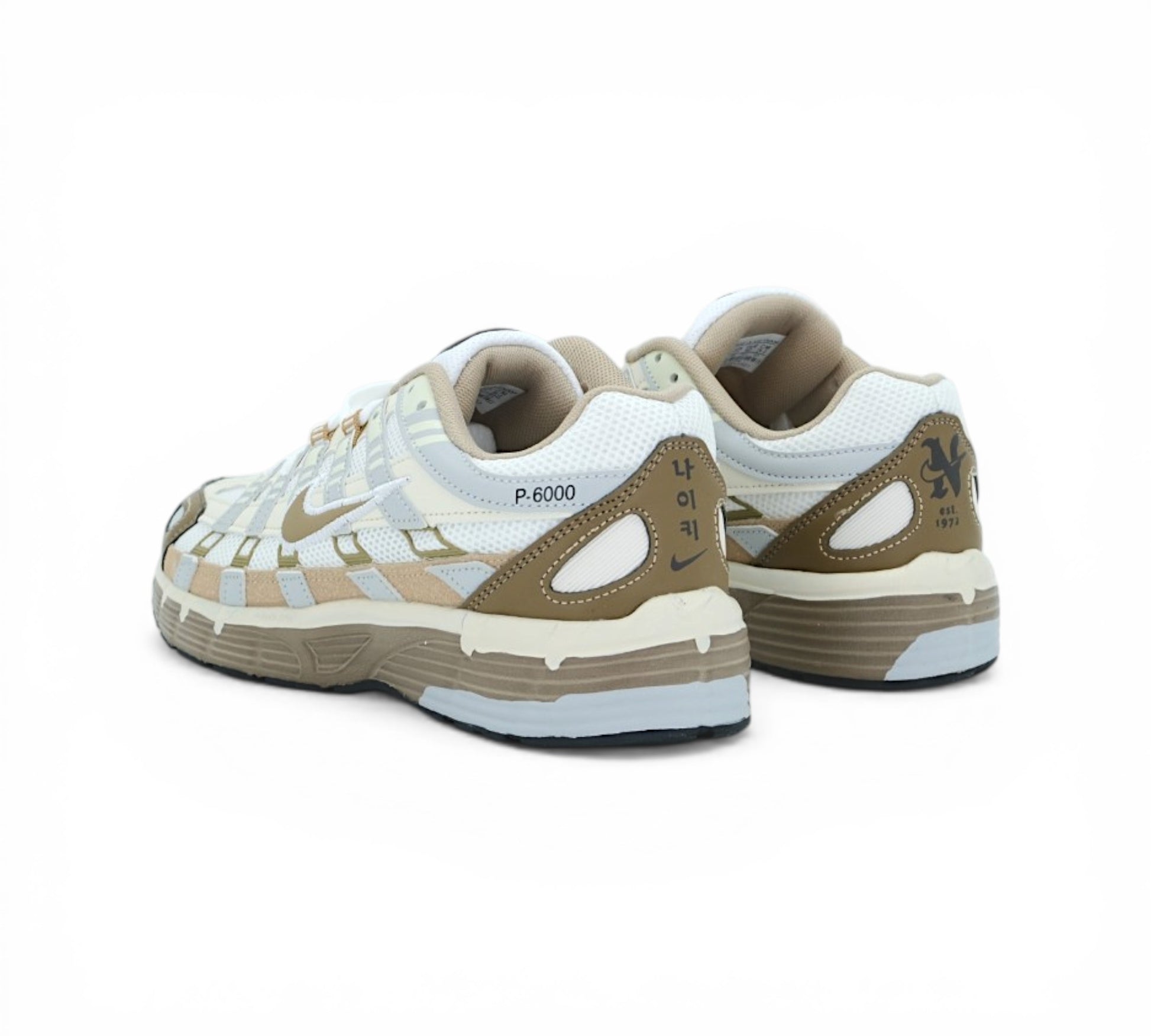 Кроссовки Nike P-6000, бежевые, вид сбоку